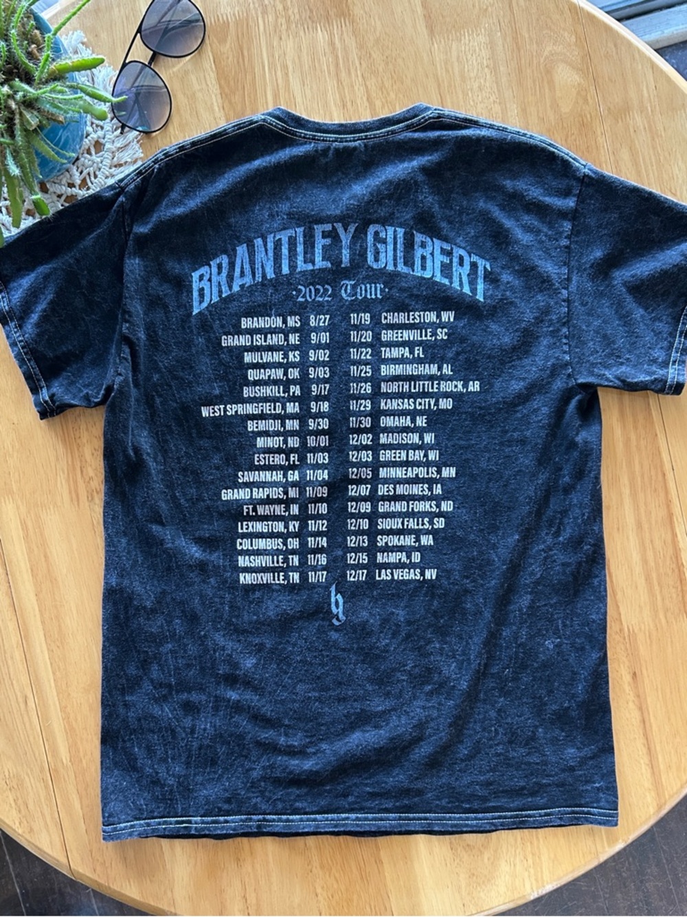 Brantley Gilbert Tour Tee Men's M Short Sleeve T-shirt - Picture 2 of 6